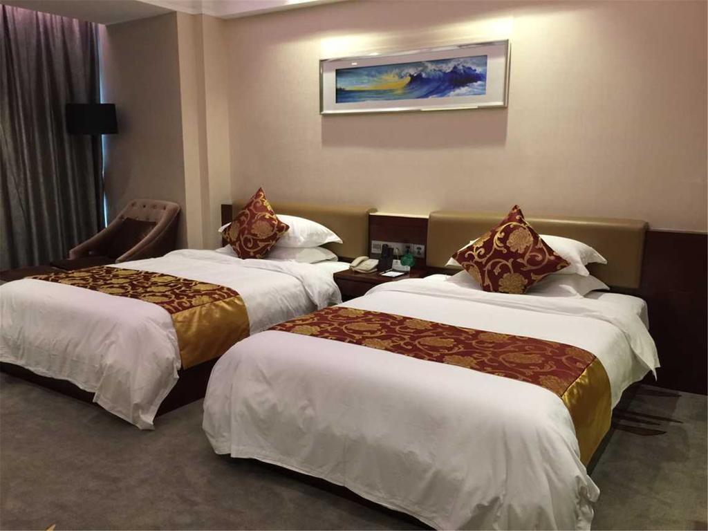 The Century Hotel Zhongshan  Ruang foto