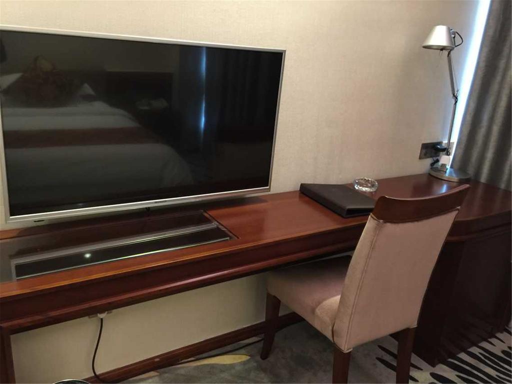 The Century Hotel Zhongshan  Ruang foto