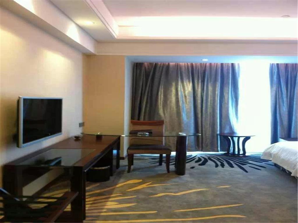 The Century Hotel Zhongshan  Bagian luar foto