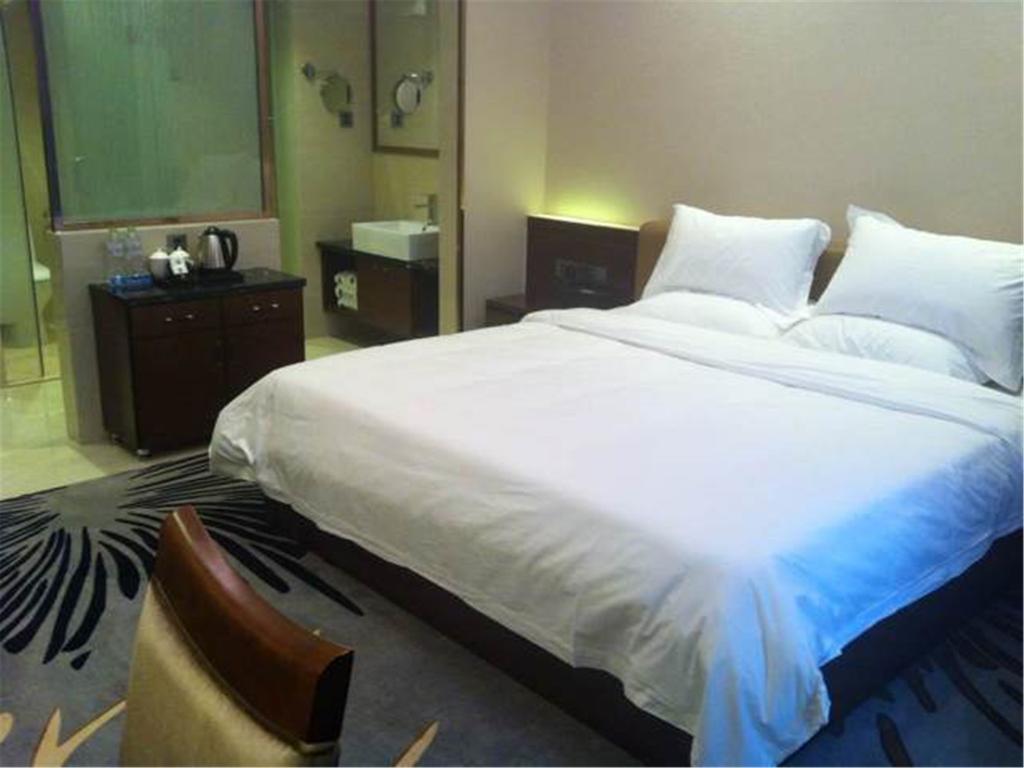 The Century Hotel Zhongshan  Bagian luar foto